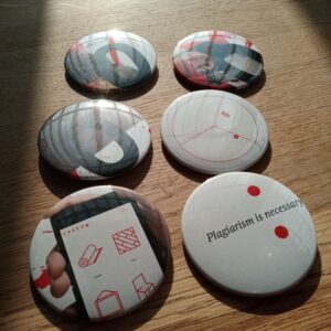 æBod-reshow pin buttons
